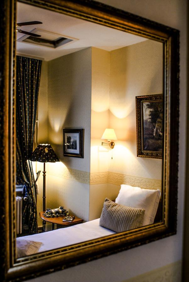 Guest House Huyze Die Maene 브뤼헤 외부 사진